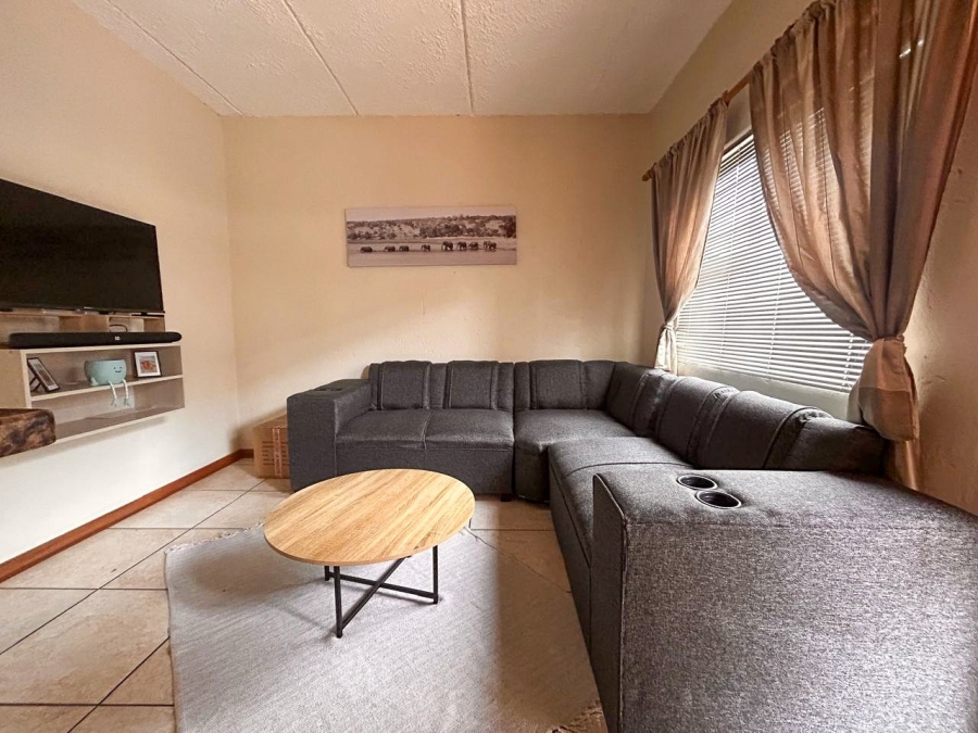 2 Bedroom Property for Sale in Die Bult North West